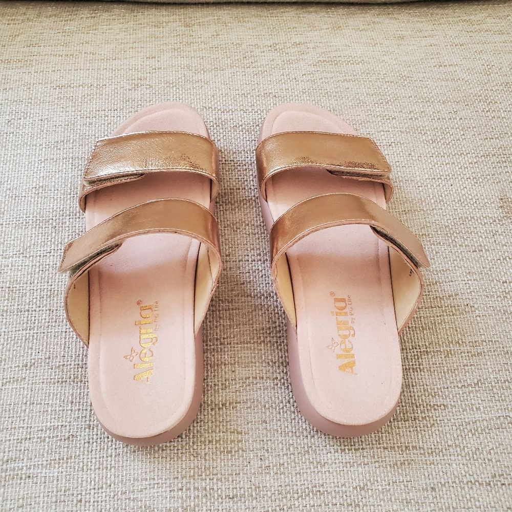 Alegria Bryce Sz 36 US 6 Women's Double Strap Rose Gold Metallic Sandals Slides - Picture 10 of 14